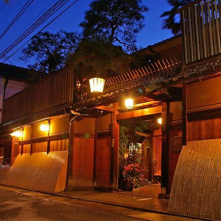 Seikoro Ryokan - Established In 1831 Kyoto Bagian luar foto