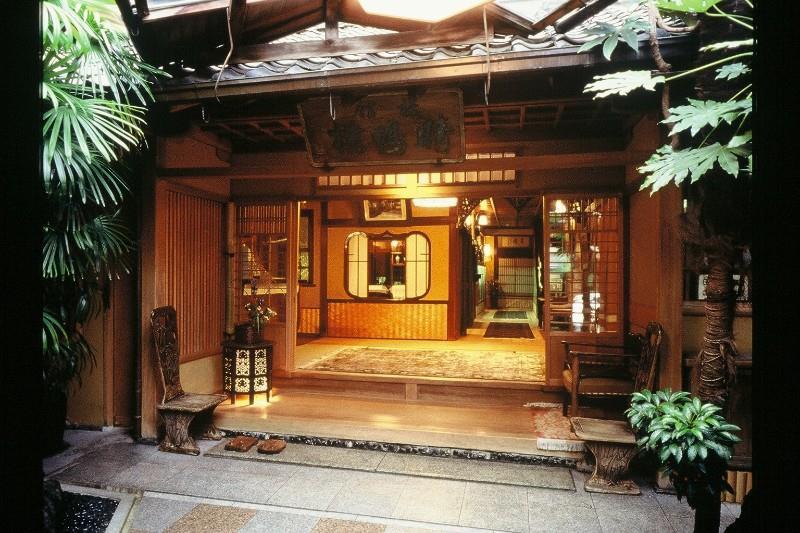 Seikoro Ryokan - Established In 1831 Kyoto Bagian luar foto