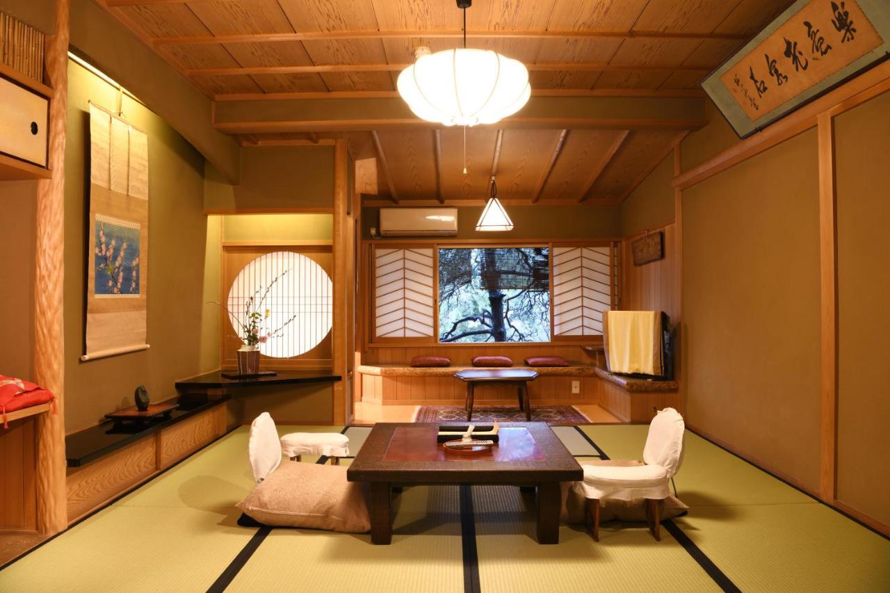 Seikoro Ryokan - Established In 1831 Kyoto Bagian luar foto